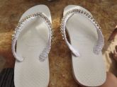 Havaiana decorada com strass